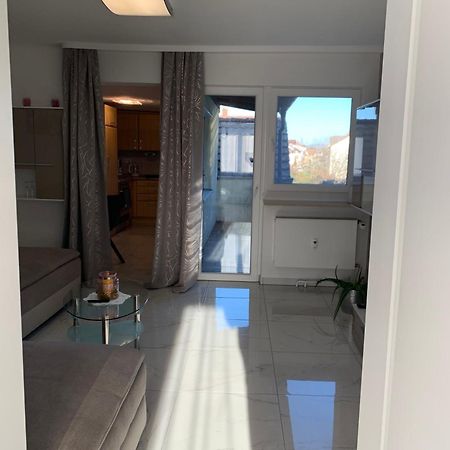 Moderne 2 Zimmer Wohnung mit Vollausstattung Ketsch Exterior foto