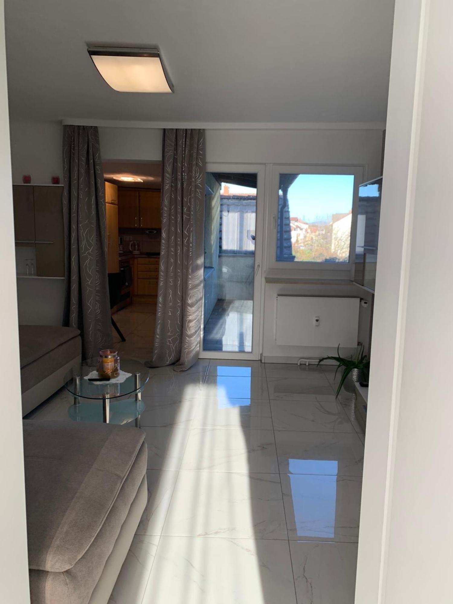 Moderne 2 Zimmer Wohnung mit Vollausstattung Ketsch Exterior foto