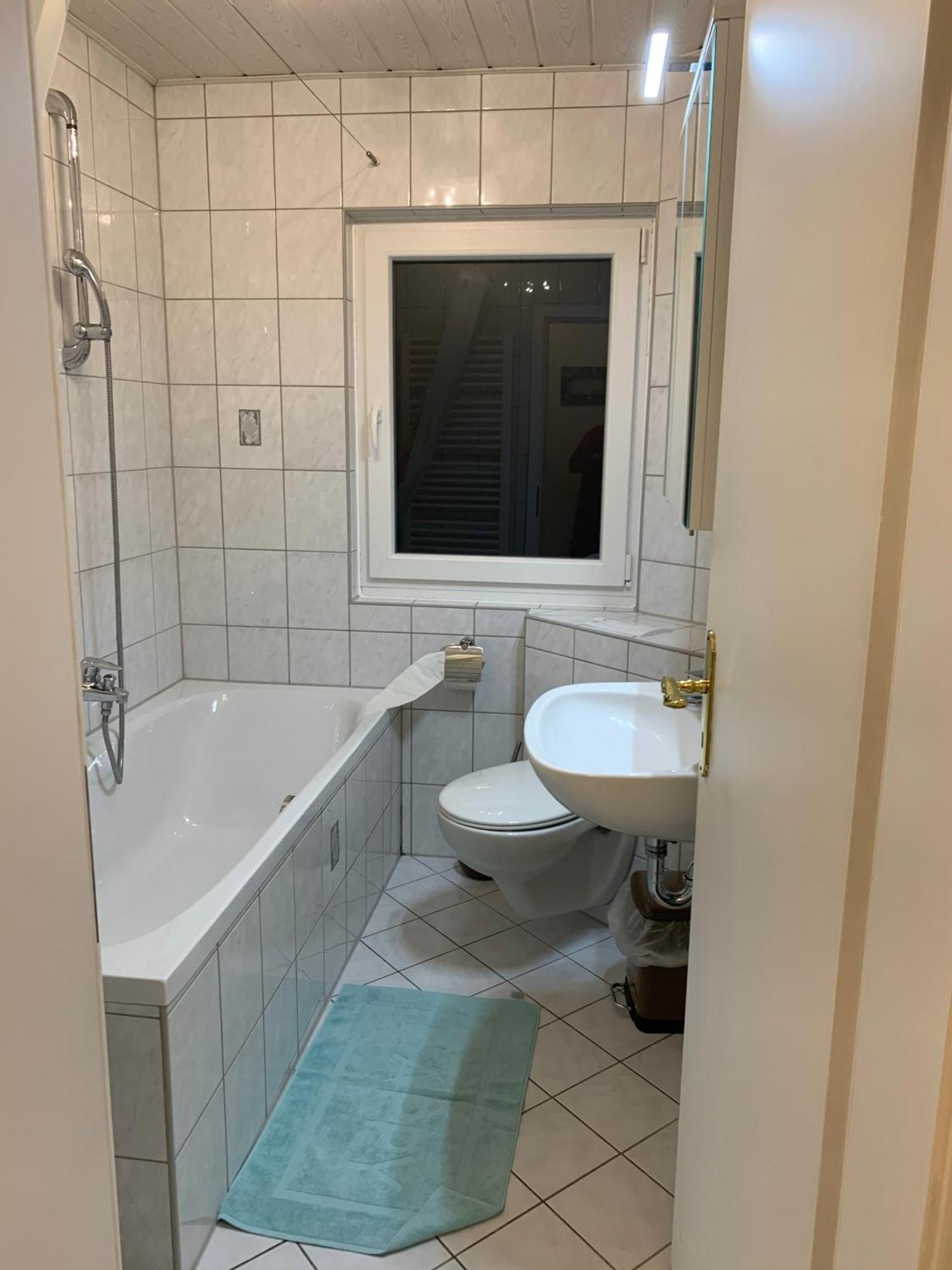 Moderne 2 Zimmer Wohnung mit Vollausstattung Ketsch Exterior foto